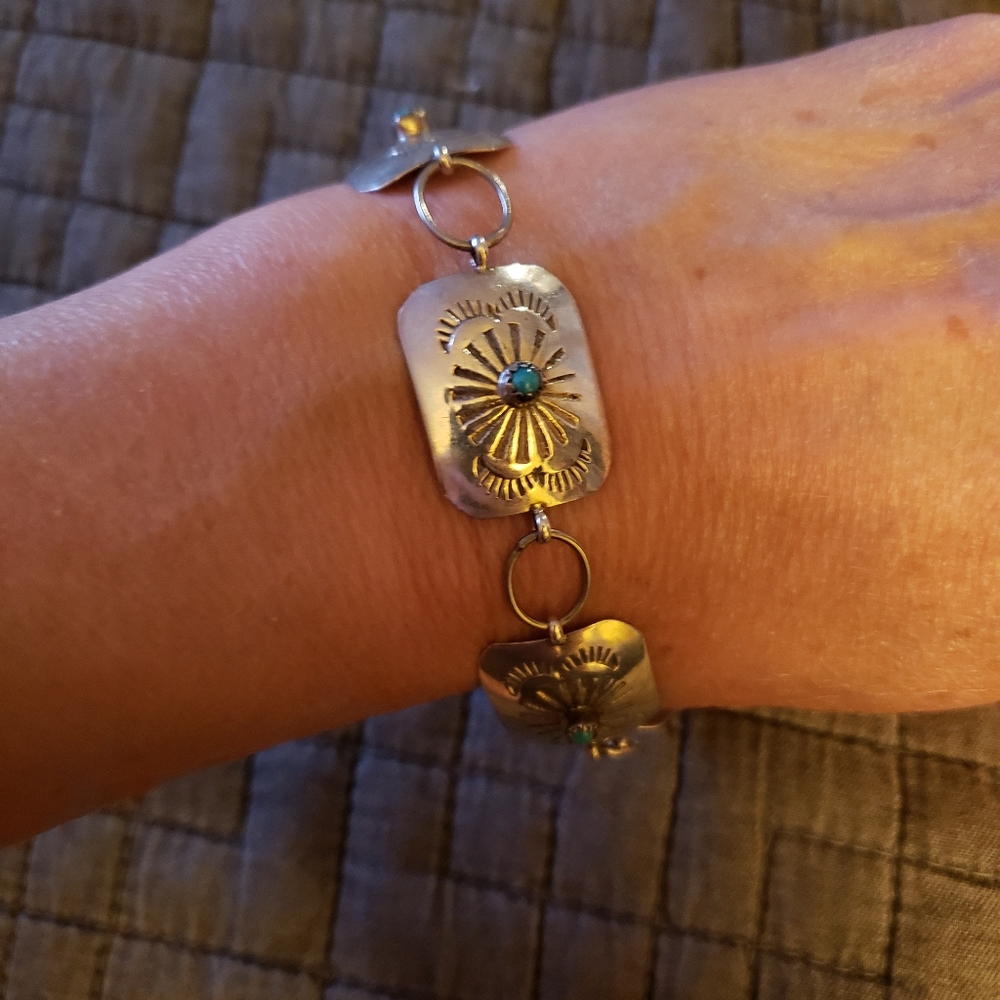 Sterling Silver Turquoise Concho Bracelet Native American - Picture 3 of 9